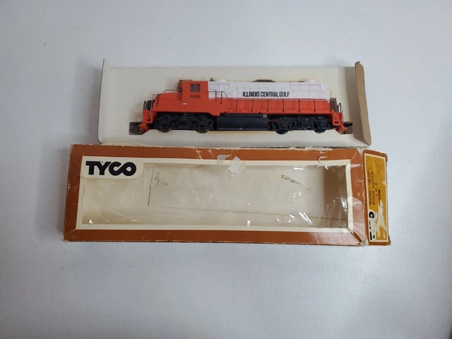 ✨Vintage Tyco Mantua HO Diesel Locomotive Illinois Central Gulf 5628 Metal Rails