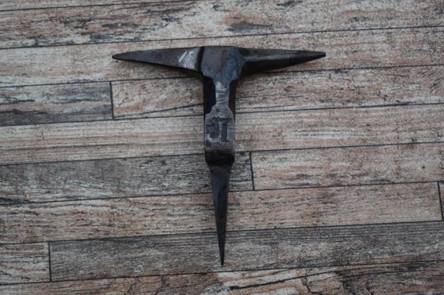 Vtg Iron Silversmith Jewelry Making Miniature Anvil Tools Farm Barn Decor 2.3 Oz