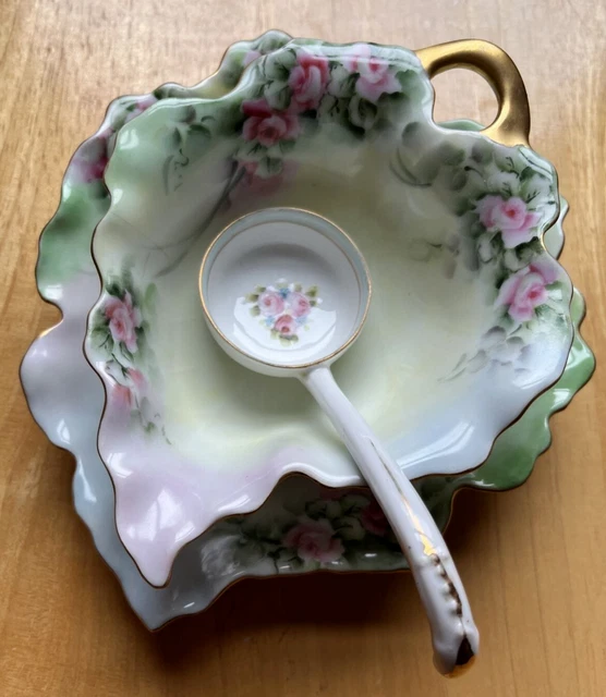 ZEH SCHERZER Z.S Co. Bavaria Painted Nippon Porcelain Leaf Sauce Boat