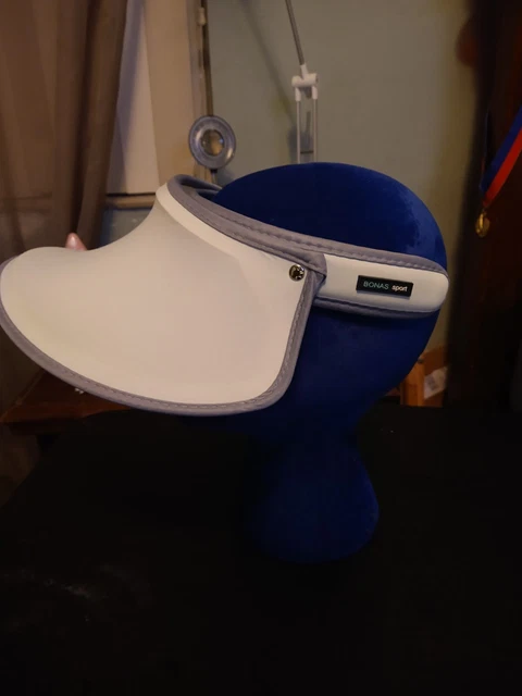 VINTAGE  Bonas Sport Asian visor , golf, beach hat Rare Movable