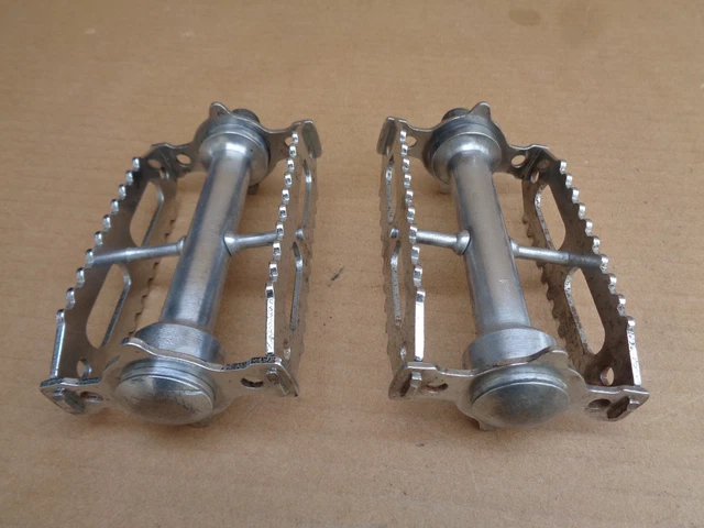 Paire De Pédales Lyotard 136R Vélo Ville – NOS Pour Peugeot Motobécane
