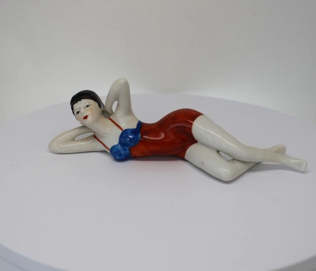 Figurilla Bañista Sexy Art Deco-alemán Estilo Art Nouveau Estilo Porcelana