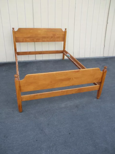 63192   Solid  Maple Mid Century Modern  Full Size Bed
