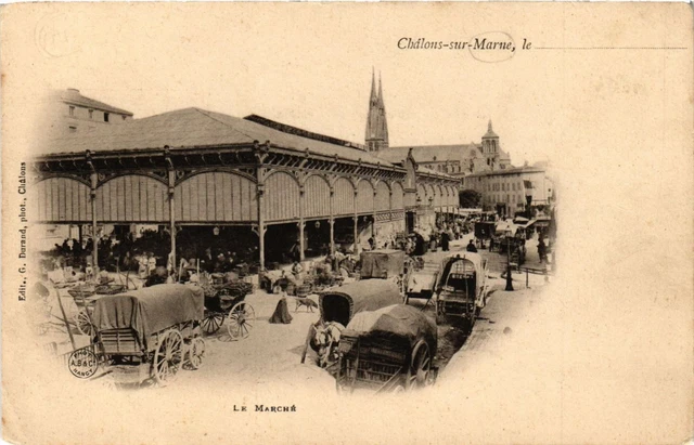 CPA AK CHALONS-sur-MARNE - Le Marché (364852)