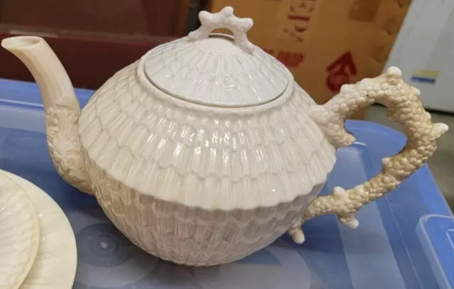 Belleek Limpet Shell Design Large Teapot / 1960s