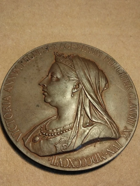 LARGE Bronze 1897 Diamond Jubilee Medallion - Queen Victoria