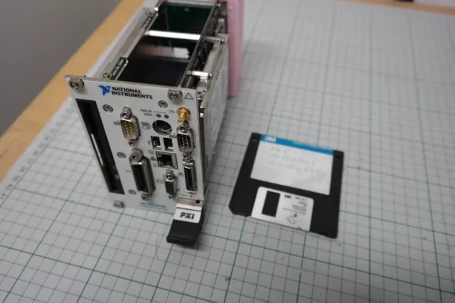 National Instruments NI PXI-8176 Controller integrato