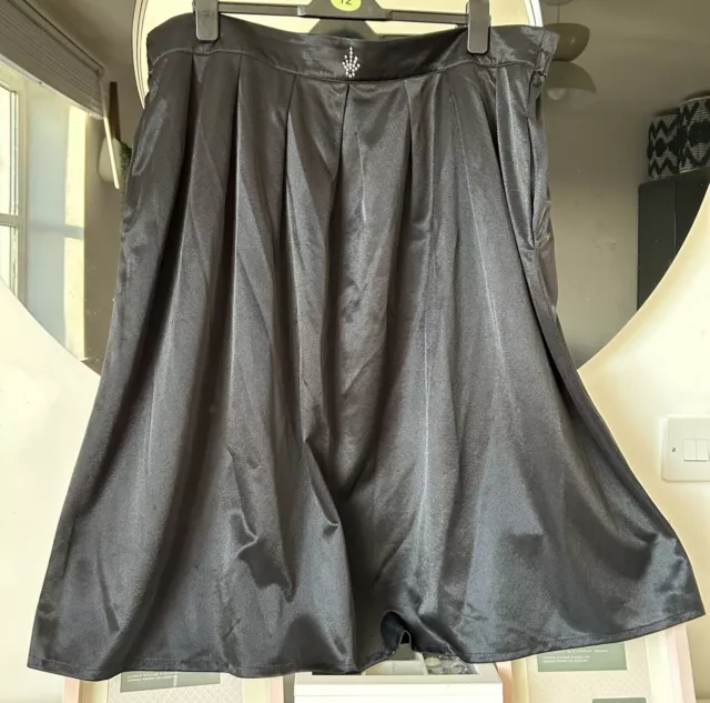 Gonna Midi vintage anni '80 Fashion Extra nera lucida taglia plus 26 tasche immacolate