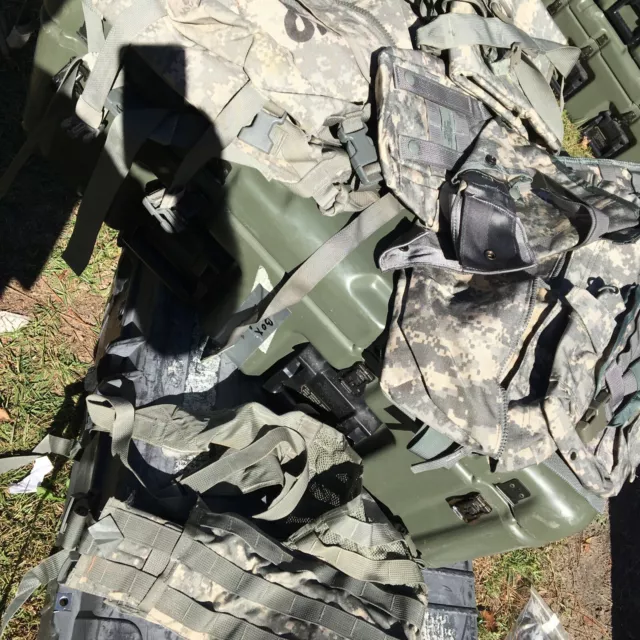 US Army Molle II Rifleman Set 15 Piece Kit ACU Digital Camo