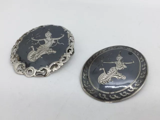 Two Solid Sterling Silver Siam Brooches with dancer figure to front - 17g 3