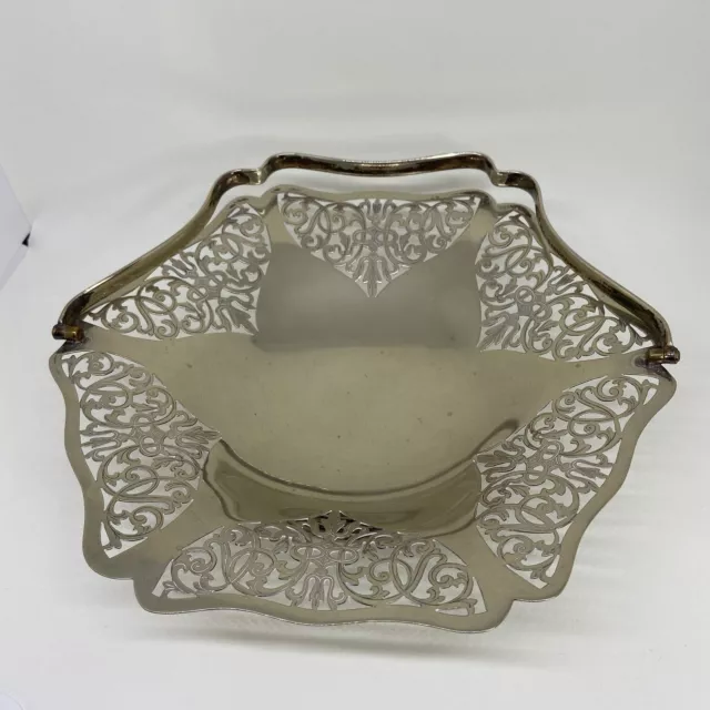 SILVER PLATED Fruit BASKET with Handle Elegant Ornate Design