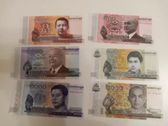 Lote 6 Billetes De Camboya