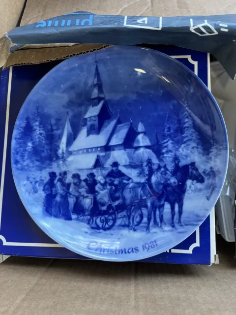 Berlin Design Blue Christmas Plates, 1981