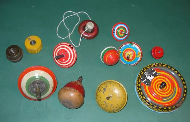 LOT OF VINTAGE Metal Toy Top Spinning Tin Litho Tops Noise Maker $24.99 ...