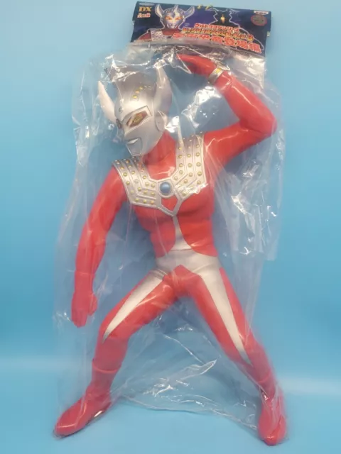 2002 Banpresto Ultraman Taro Space Dinosaur Appearance DX Big Sofubi 15" Figure