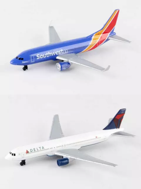 Southwest, Delta Airlines Diecast Airplane Package Two 5.5" Diecast Model Planes