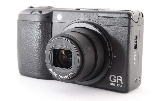 RICOH GR DIGITAL II 10.1MP Digital Camera Black from JAPAN 2