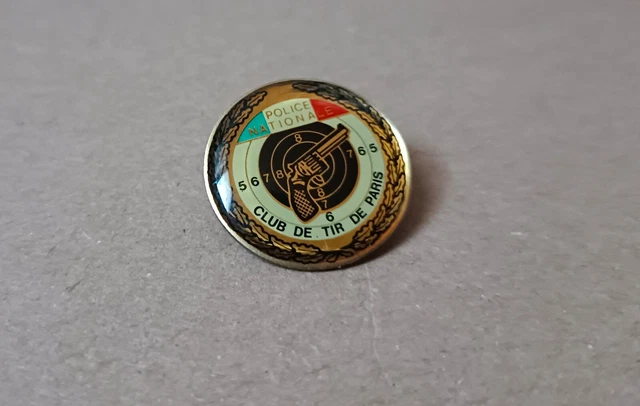 PIN'S FÉDÉRATION FRANÇAISE Tir Sportif Lavandou Bormes Revolver Pistolet FFtir EUR 13,99 - FR