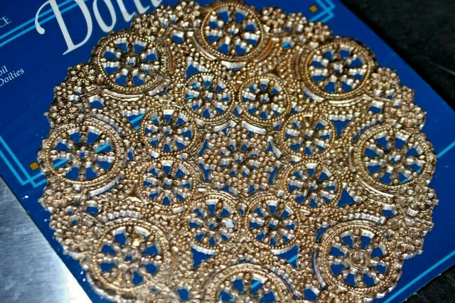 Royal Lace Dollies: 18 in pack - each dollie is 6" diameter LS BOX 21