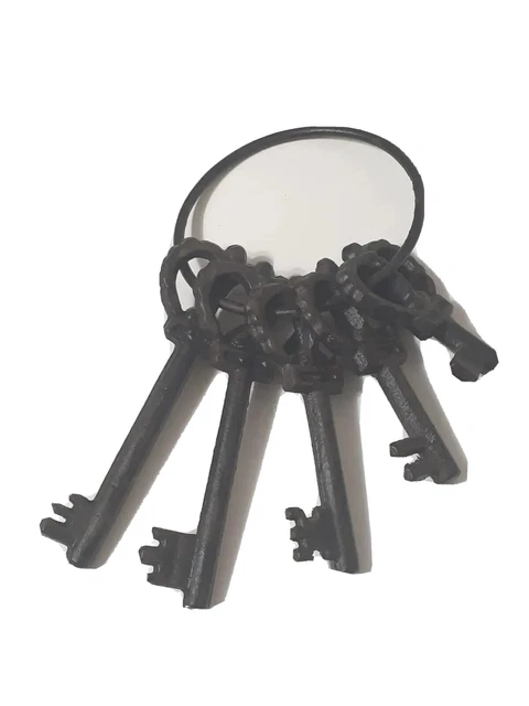 Pirate Ship Jail Skeleton Key Ring Set Cast Iron Costume Movie Stage Prop Rustic