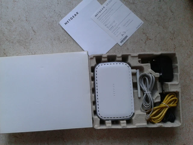 Netgear DG834G ( v.3 ) - 54Mbps Wireless ADSL Modem Firewall Router 802.11g