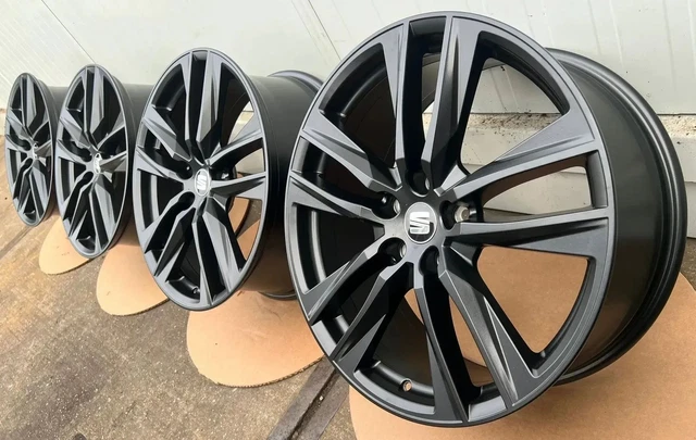 Jeu De Baguettes Décoratives Intérieures Bronze Pour Seat Leon 5F - Réf. 5F1863283 - Occasion