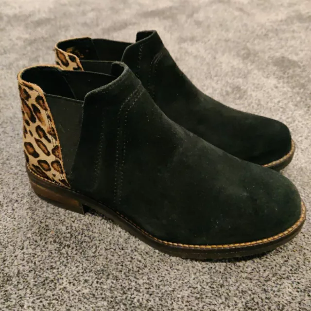 Clarks demi deals beat leopard print