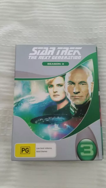 Star Trek the Next Generation Season 3 dvd box set in good condition