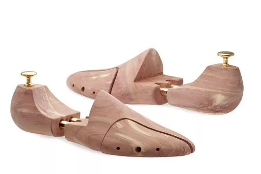 Embauchoir en bois du cèdre série Luxe pour Chaussures Hommes et la femme