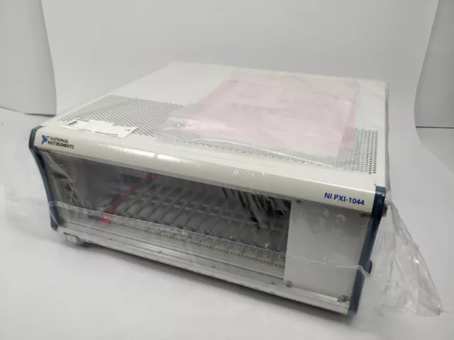 National Instruments PXI-1044 14-Slot, Legac Pxi Chassis