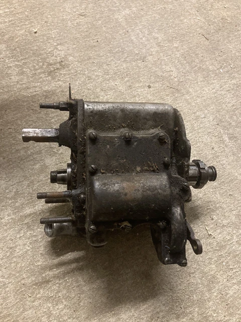 Crémaillère de direction assistée Toyota Avensis T270 ref 4551005100 Crémaillère de direction assistée Toyota Avensis T270 ref 4551005100