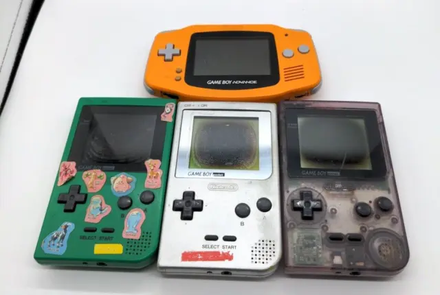 Lot 4 Nintendo Gameboy Pocket GBP console Random color Japanese Junk for parts