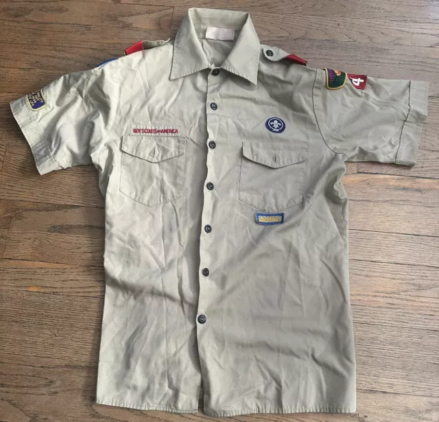 Boy Scouts  of America Youth Shirt Size XL Short Sleeve Button Up Patches