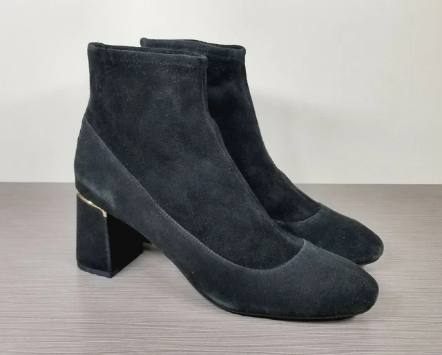 laree stretch bootie