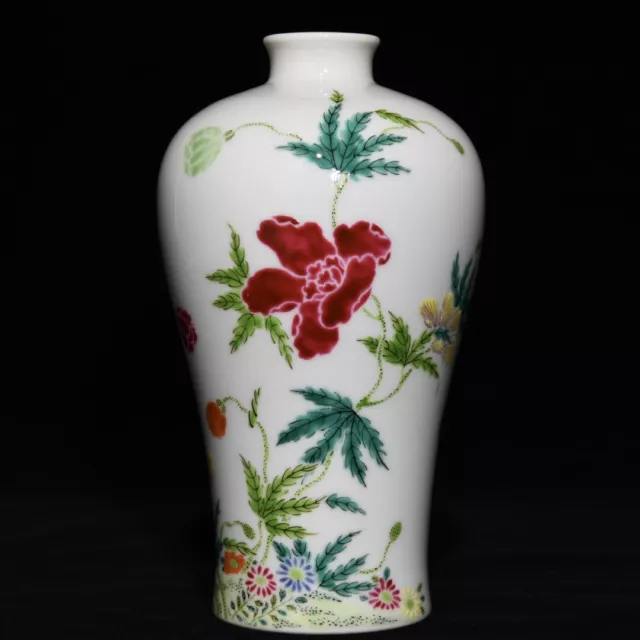 Chinese Exquisite Handmade Flowers Pattern Porcelain Vase