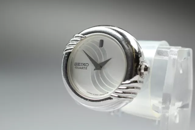 [Near MINT] Vintage SEIKO Ring Watch 2320-0290 White Dial Ladies Watch