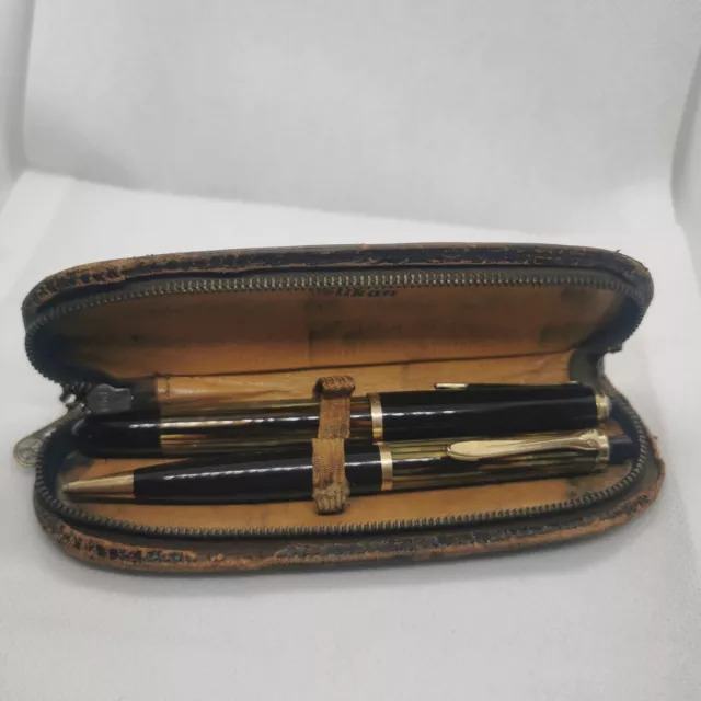 Pelikan 400NN & 450 Tortoise Fountain Pen 14k F Nib Vintage Set Leather Case