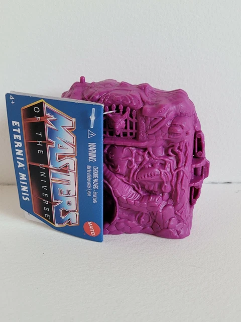 Masters of the Universe He-Man and The Trap Jaw Large Figure with Accessory Inspired by Motu Netflix Animated Series, 8.5-in Collectible Toy for Kids