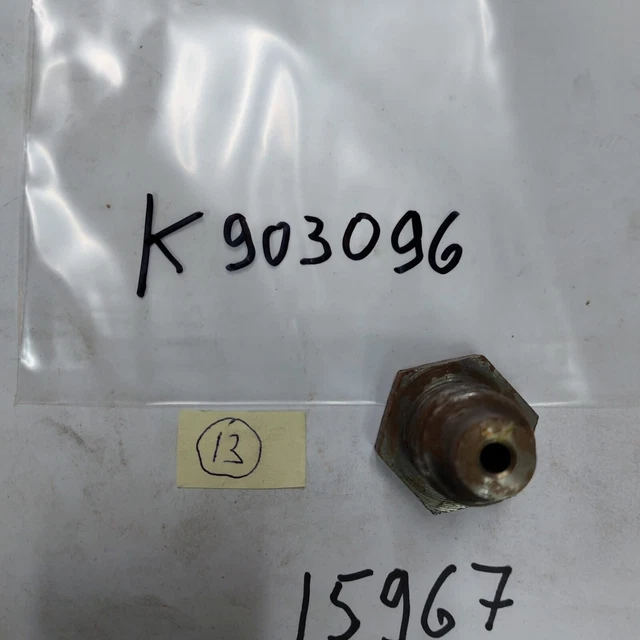 NEW NOS TRACTOR PARTS K903096 PLUG fit David Brown 880, 950, 880UE, 880UF, 850,