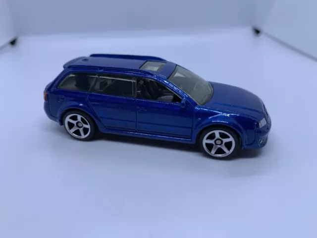 Matchbox - Audi RS6 Avant 2004 Blue - MINT LOOSE - Diecast Collectible - 1:64