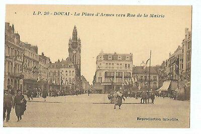 59  Douai  La Place D Armes Vers La Rue De La Mairie