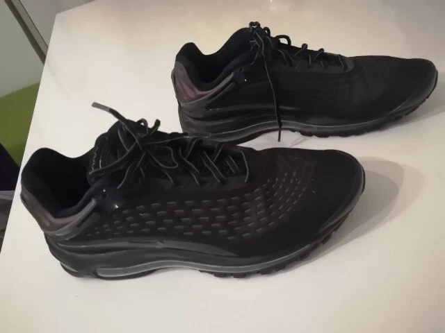 Nike air max deluxe black size 10 hotsell