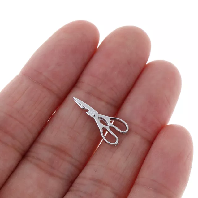 MINI doll house mini miniature scenes with hair cutting scissors Mod GF