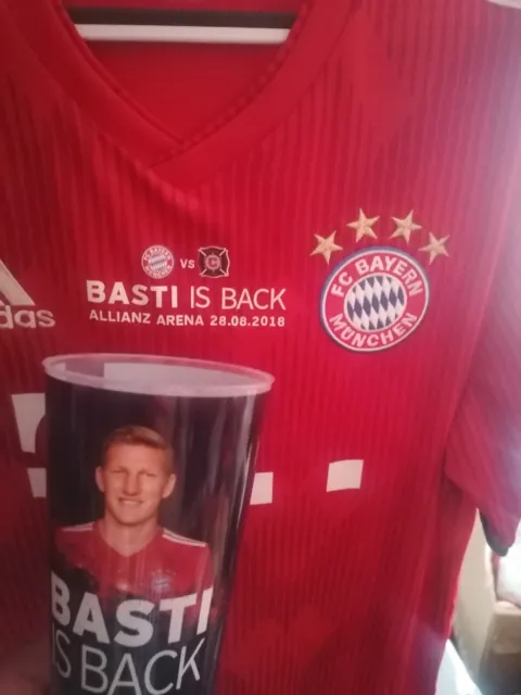 Basti is Back! Trikot + Becher Vom Abschiedsspiel Allianz Arena 1.Halbzeit Xxl