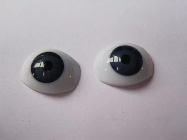 PAIR ACRYLIC OVAL DOLL EYES IN BLUE/GREY IN A VARIETY OF SIZES  Code EYO