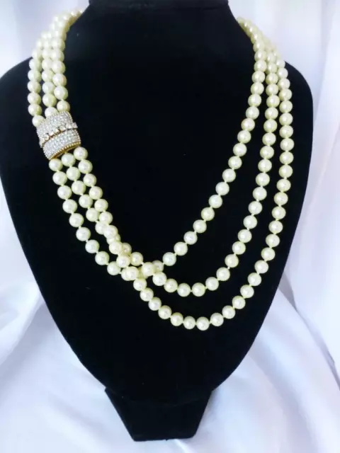 Beautiful CINER Three-Strand Faux Pearl Necklace with Intricate Rhinestone Clasp