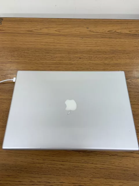 Apple MacBook Pro A1260 15,4" computer portatile (febbraio 2008) 2 GB di RAM