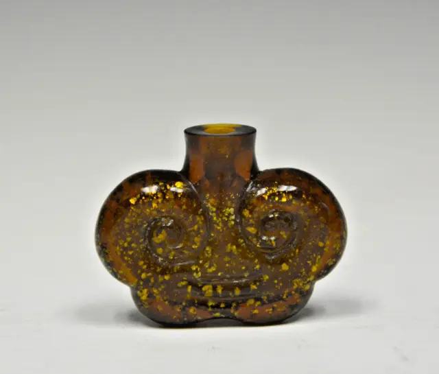 Fine Antique Chinese Qing Ruyi Form Amber Peking Glass Gold Leaf Snuff Bottle