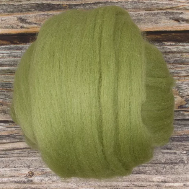 Corriedale Top (Dyed Sage) 100g Wool Roving Spinning Fibre Felting Green