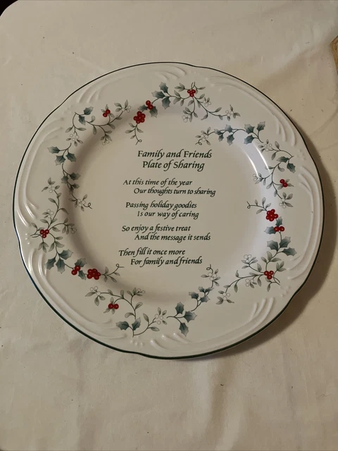 Pfaltzgraff Winterberry Family & Friends Plate of Sharing 12” HOLIDAY CHRISTMAS